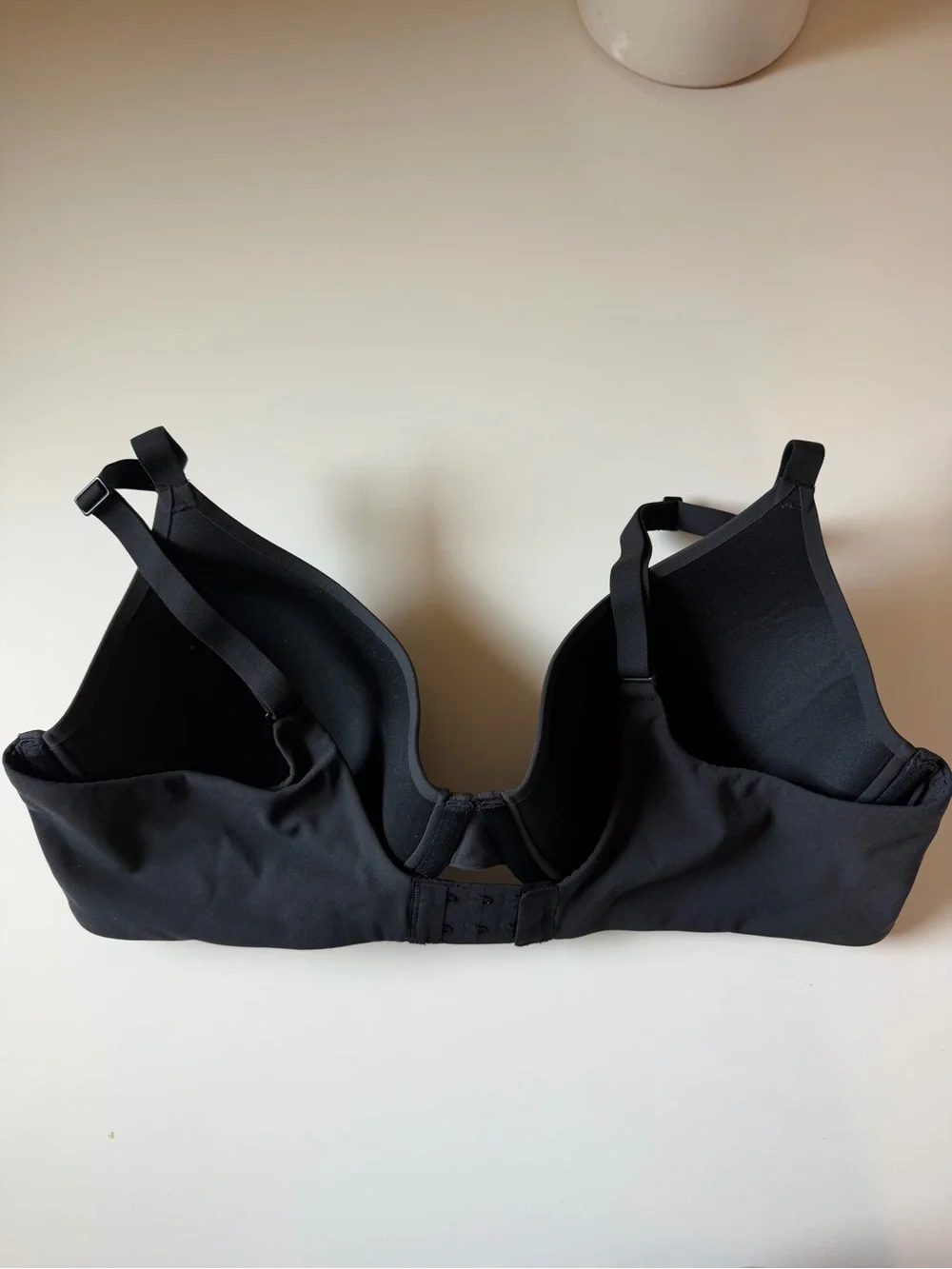 SKIMS Black T-Shirt Bra - Picture 2 of 3